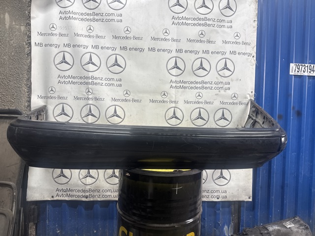 Задний бампер A2108852125 MERCEDES