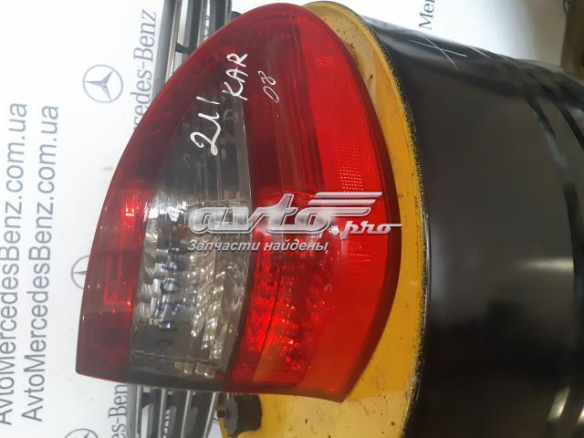 Фонарь задний A2118202764 MERCEDES