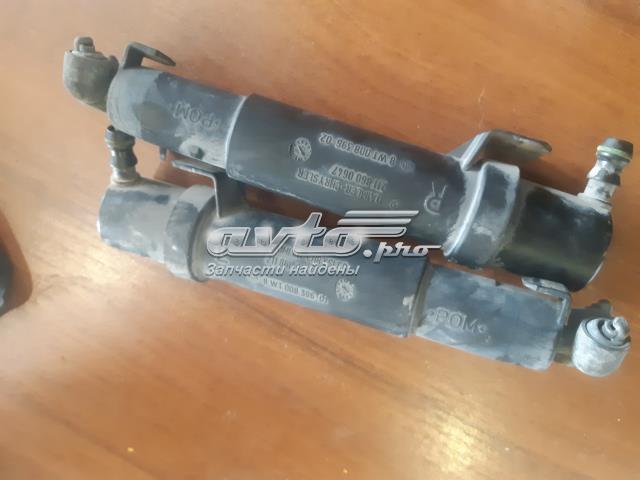 MERCEDES A2118600647 Форсунка омывателя фары передней правой в наличии Полтава