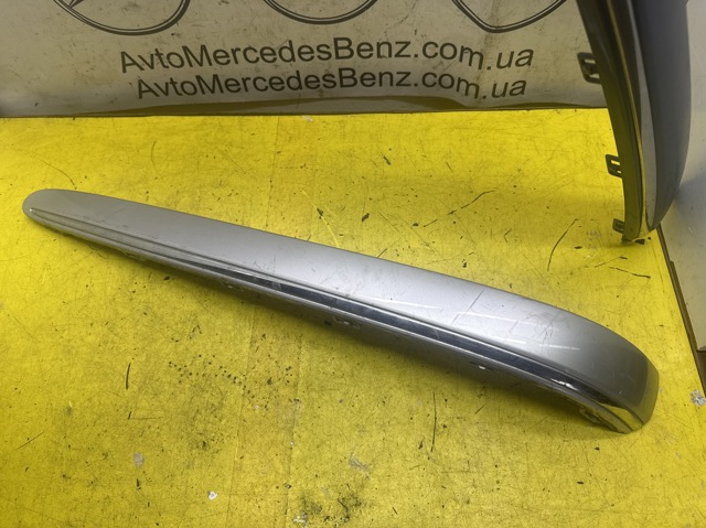 Накладка бампера заднего, правая A2118800412 MERCEDES
