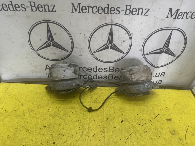 A2122403117 MERCEDES Подушка (опора) двигателя правая купить в Павлоград