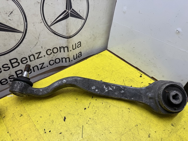 Рычаг передней подвески верхний правый A2123302811 MERCEDES