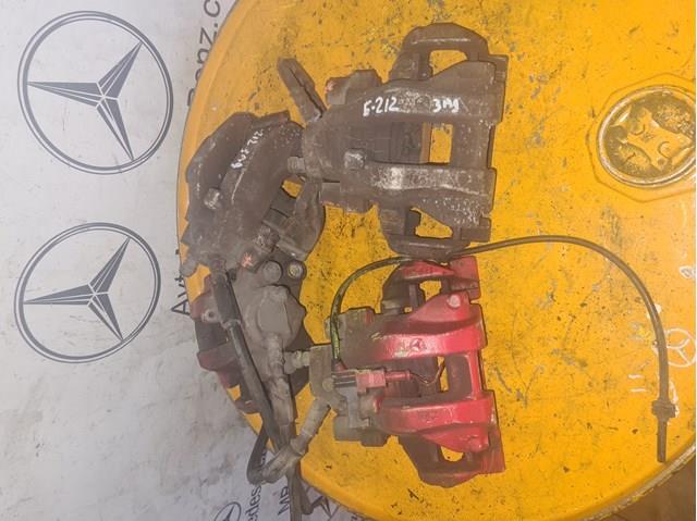 Задний правый суппорт A2124230381 MERCEDES