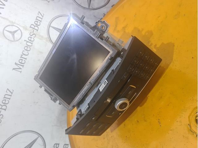 Дисплей бортового компьютера A2129005000 MERCEDES