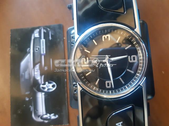 A2138272000 Часы салонные купить Ужгород