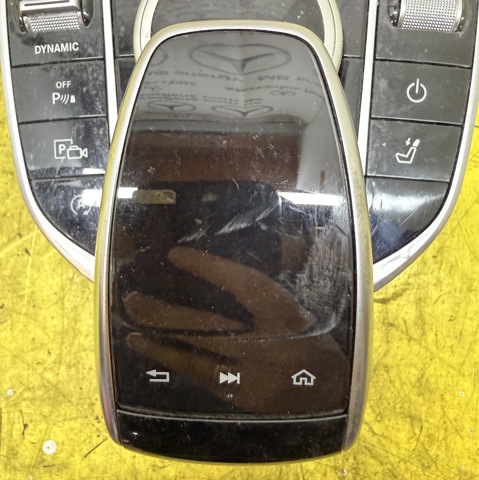 Блок кнопок центральной консоли A2139008109 MERCEDES