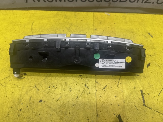 MERCEDES A2139055107 Блок управления кондиционером в наличии Каменское