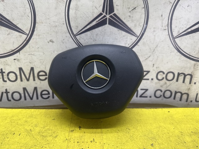 Подушка безопасности водителя A2188603002 MERCEDES