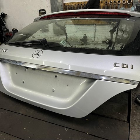 Фонарь сигнала торможения A2189060100 MERCEDES
