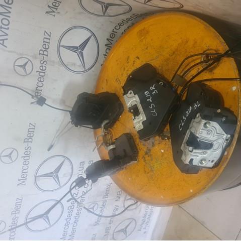 Замок двери задней левой A2197300135 MERCEDES