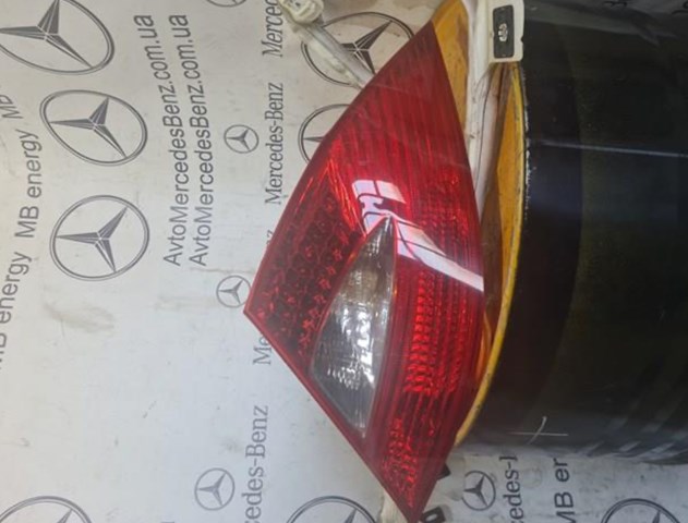 Задняя правая фара A2198200264 MERCEDES