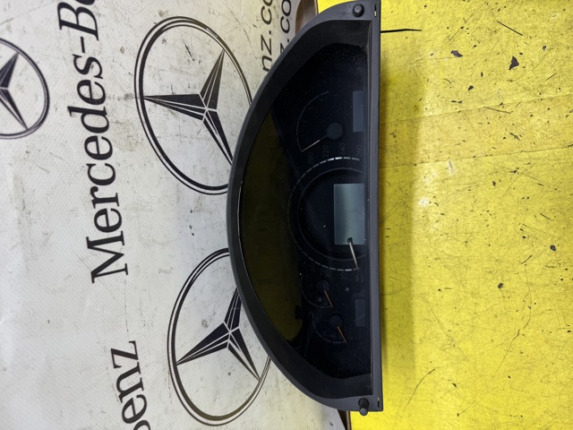 Приборная доска A2205401211 MERCEDES