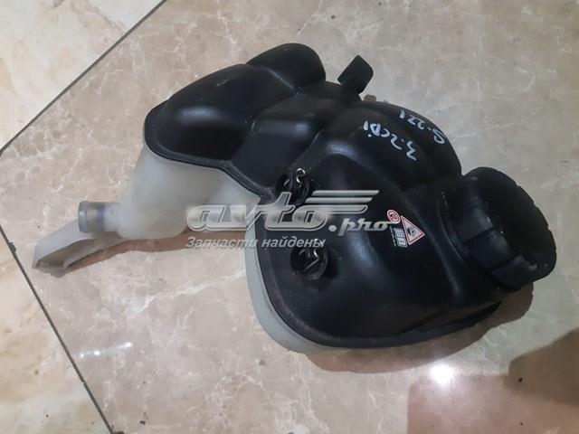 Бачок системы охлаждения двигателя расширительный A2215000349 MERCEDES