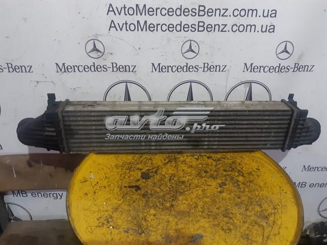 Радиатор интеркуллера A2215001000 MERCEDES