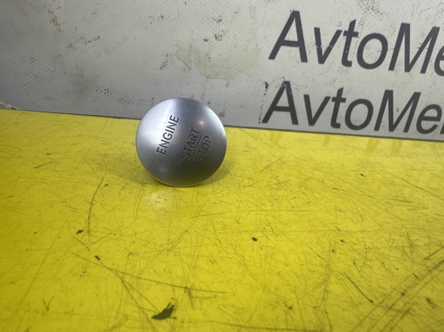 Кнопка запуска двигателя A2215450714 MERCEDES