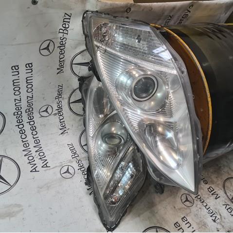 A2218202061 MERCEDES Правая фара купить в Сумы