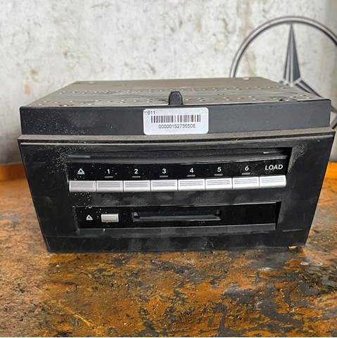 Заводская магнитола A2218703095 MERCEDES