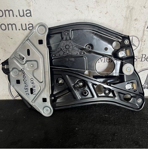  Механизм стеклоподъемника правой задней двери A2386700400 MERCEDES