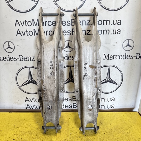 Рычаг задней подвески нижний, левый/правый A2463520002 MERCEDES