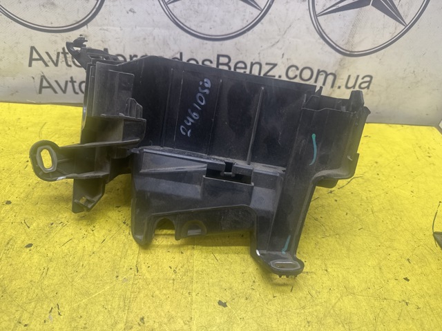 Корпус блока предохранителей A2465400024 MERCEDES