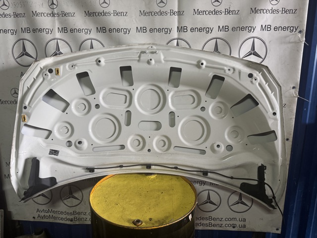 MERCEDES A2468800057 Капот в наличии Винница