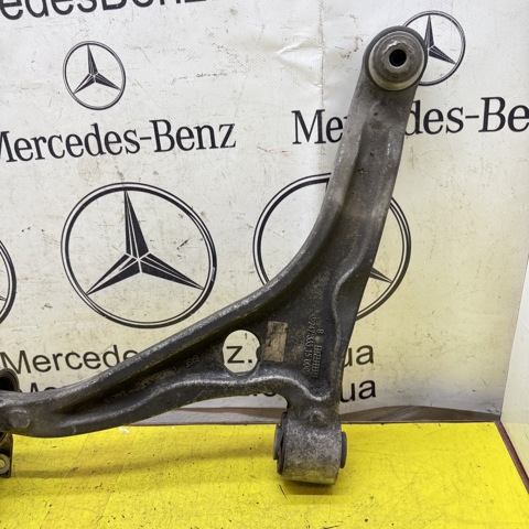 Рычаг передний нижний левый A2473307502 MERCEDES