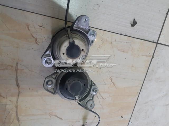 Подушка двигателя A2532400800 MERCEDES
