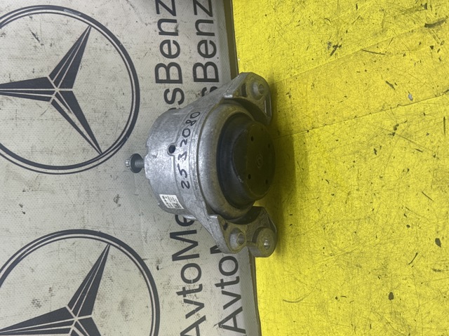 Правая опора ДВС A2532402500 MERCEDES