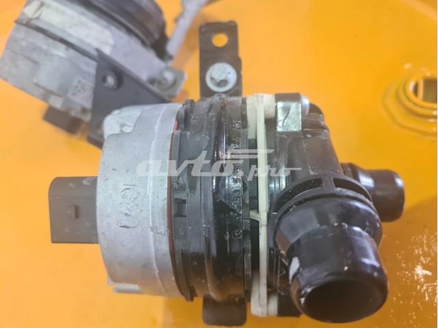 Корпус водяного насоса охлаждения A2535012320 MERCEDES