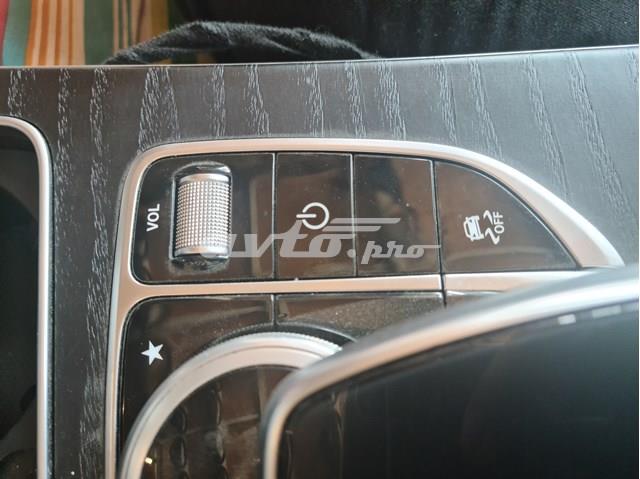 Блок кнопок центральной консоли A2539055700 MERCEDES
