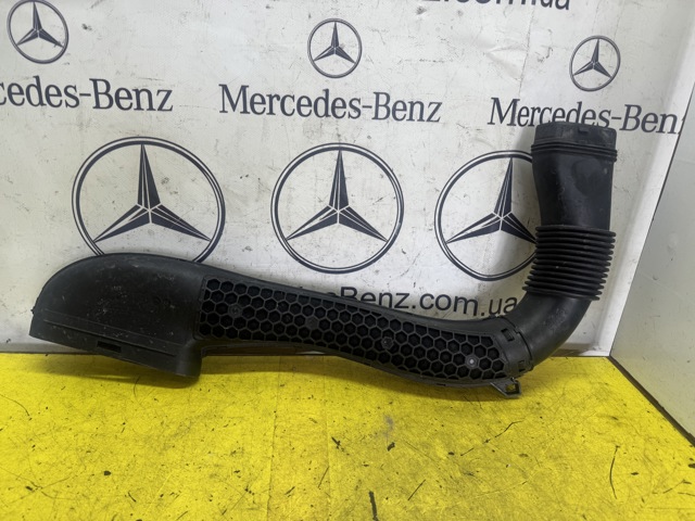 Воздухозаборник воздушного фильтра A2740900900 MERCEDES