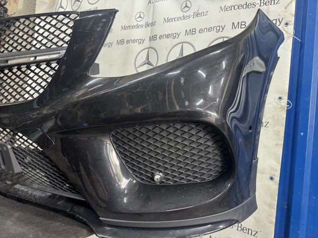 MERCEDES A2928851925 Передний бампер в наличии Житомир