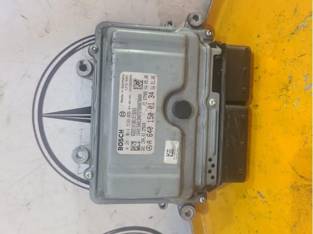 Электронный блок управления двигателем A6401500134 MERCEDES