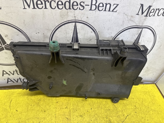 Корпус воздушного фильтра A6540900001 MERCEDES