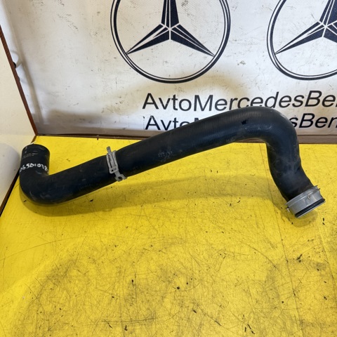Патрубок радиатора охлаждения нижний A9065010382 MERCEDES