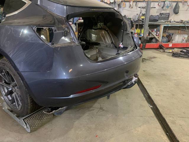 1108905S3A TESLA Задний бампер купить в Сумы