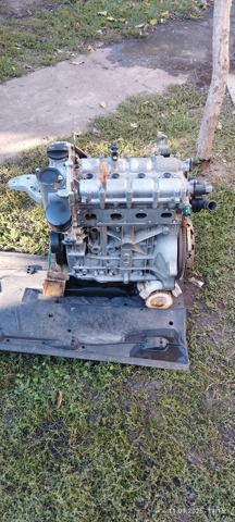 03C100092BX Двигатель в сборе купить Винница
