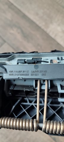 11A837811E Держатель наружной ручки двери задней левой купить Черкассы