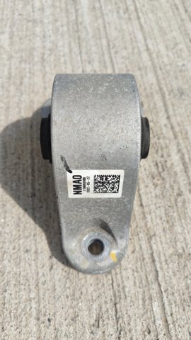 Правая подушка ДВС 218A0GI000 HYUNDAI