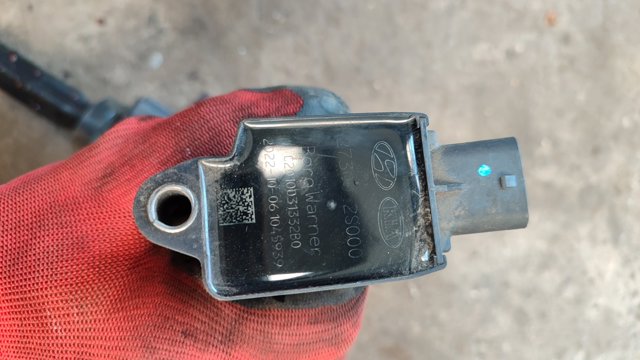 273002S000 Катушка зажигания купить Винница