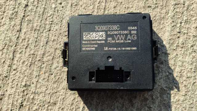 Модуль управления (ЭБУ) адаптивного освещения 3Q0907338C VAG