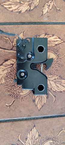 Замок капота 5G1823509C VAG