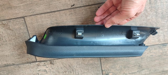 VAG 5G6867713C в наличии Николаев