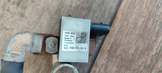 VAG 5Q0915181K Кабель массы аккумулятора (АКБ) в наличии Каменское