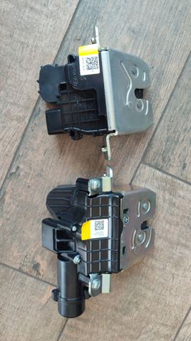 Замок крышки багажника 818L0GI100 HYUNDAI
