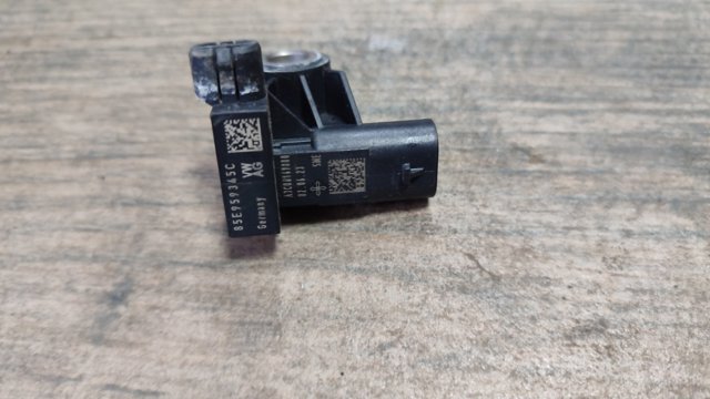 Датчик Айрбег передний 85E959345C VAG