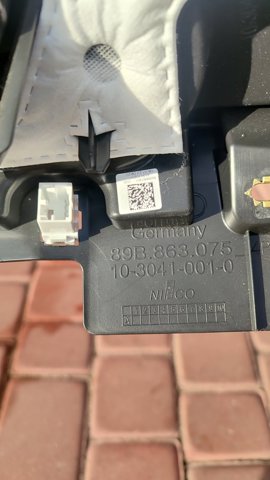 VAG 89B863075 в наличии Днепр