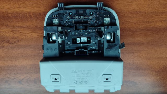 92800G5000HGC Плафон салона купить Николаев