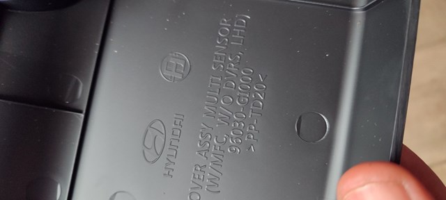 HYUNDAI 96030GI000 Крышка датчика дождя в наличии Кривой Рог