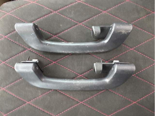 Поручни (держатели) и крючок для одежды 51167464442 BMW